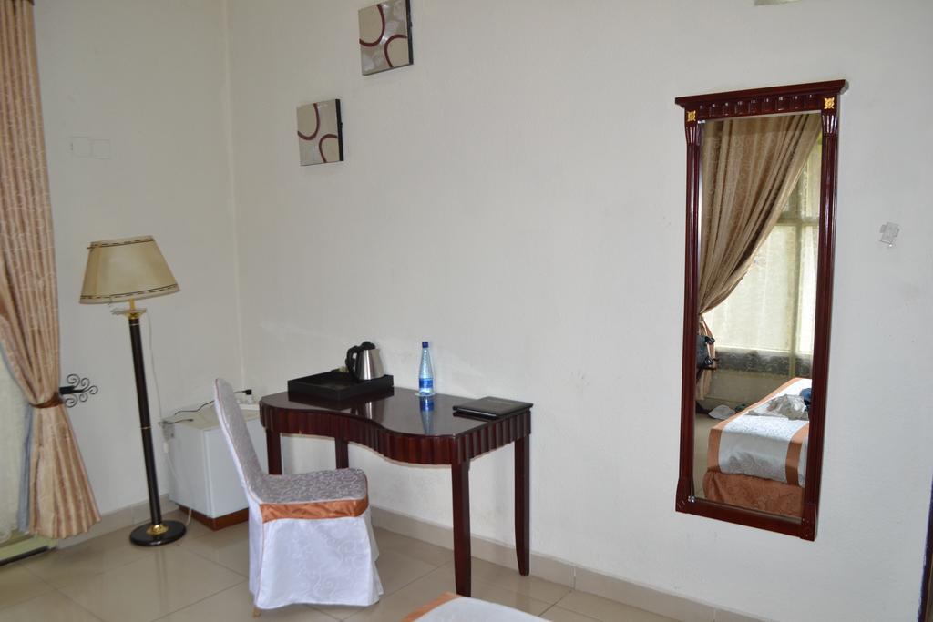 Dolce Vita Resort Hotel Buyumbura Habitación foto